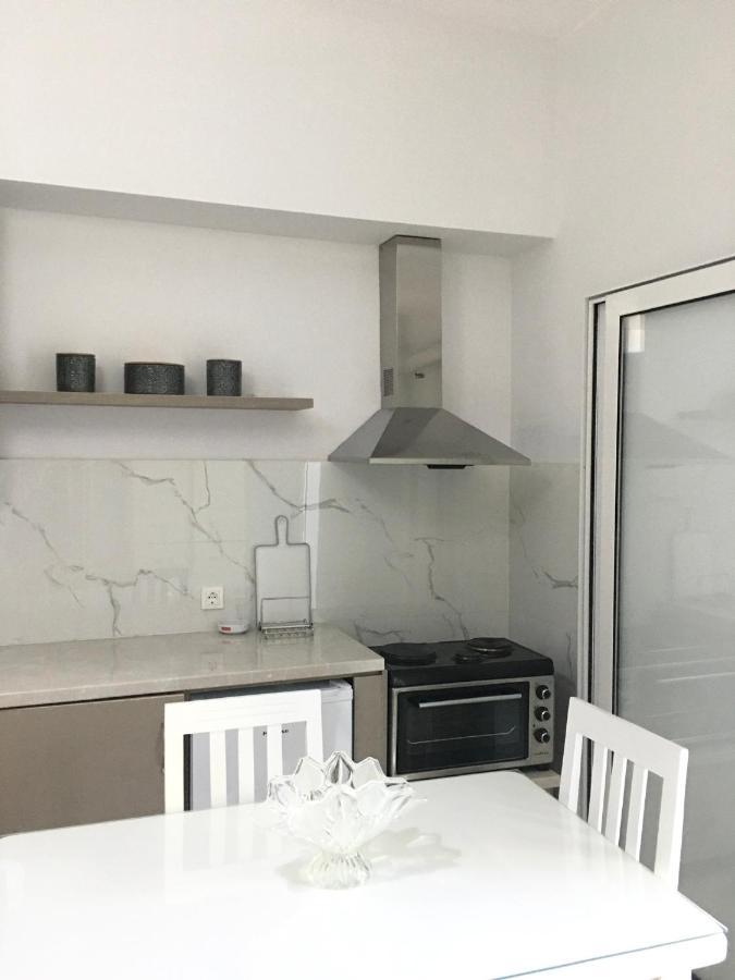 Lr Apartments Sarandë Eksteriør bilde