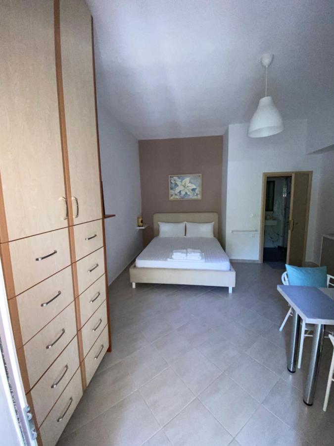 Lr Apartments Sarandë Eksteriør bilde